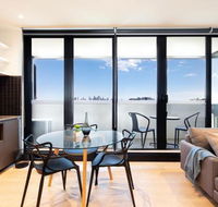 Artel Apartment Hotel Melbourne - Schoolies Week Accommodation
