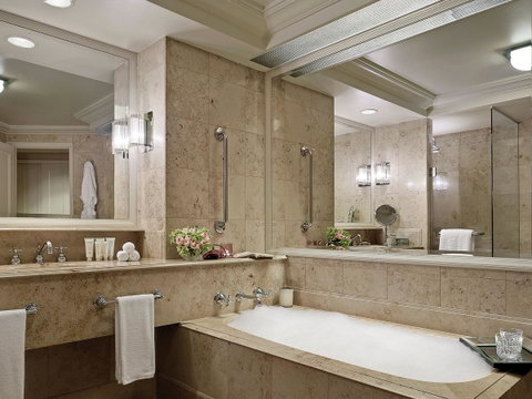 The Langham Melbourne - Schoolies Week Accommodation 36