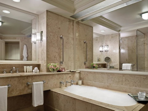 The Langham Melbourne - Schoolies Week Accommodation 19