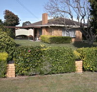 Jacaranda House - Schoolies Week Accommodation