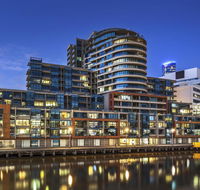 Waterfront Melbourne Apartments - Schoolies Week Accommodation