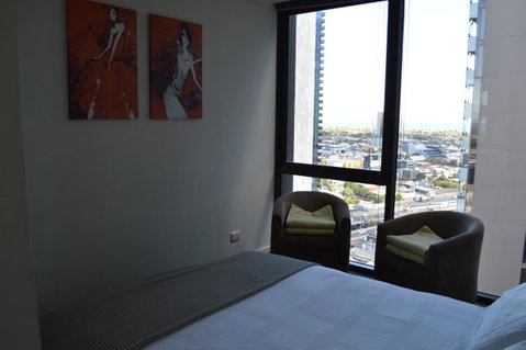 3BR Apartment At Victoria Tower Southbank - Schoolies Week Accommodation 10