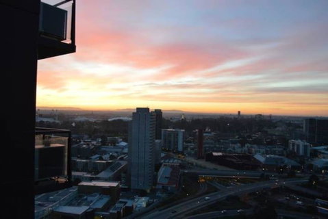 3BR Apartment At Victoria Tower Southbank - Schoolies Week Accommodation 20
