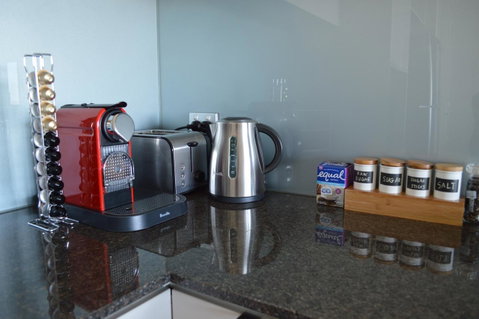 3BR Apartment At Victoria Tower Southbank - Schoolies Week Accommodation 6