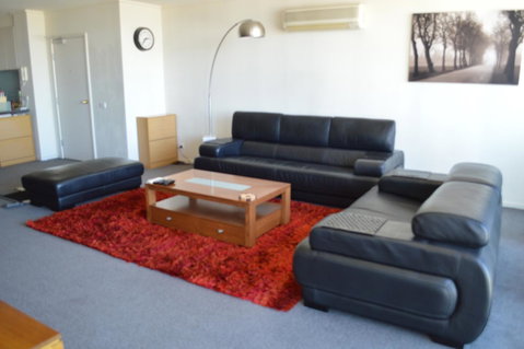 3BR Apartment At Victoria Tower Southbank - Schoolies Week Accommodation 2