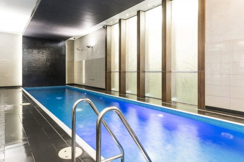 Luxury Apartments With View - Schoolies Week Accommodation 32