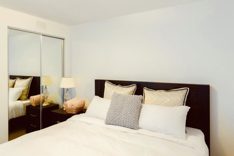 Luxury Apartments With View - Schoolies Week Accommodation 23