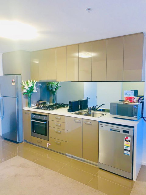 Luxury Apartments With View - Schoolies Week Accommodation 31