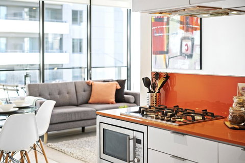 Complete Host Tiara Apartments - Schoolies Week Accommodation 1