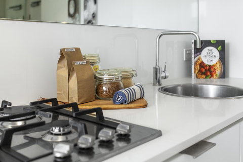Complete Host Tiara Apartments - Schoolies Week Accommodation 25