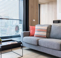 Saint Domain - Schoolies Week Accommodation