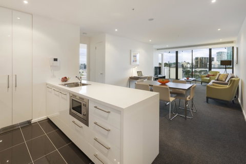 City Tempo â€“ Southbank Collection - Schoolies Week Accommodation 2