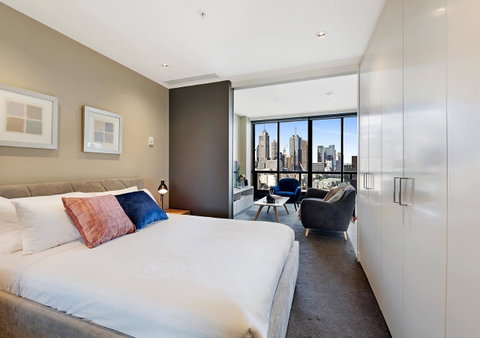 Corporate Keys - Freshwater Place - Schoolies Week Accommodation 3