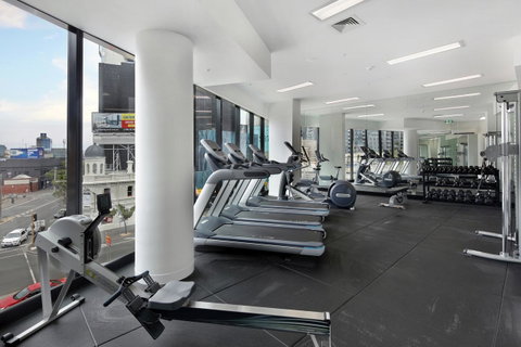 Experience Bella Hotel Apartments - Schoolies Week Accommodation 27
