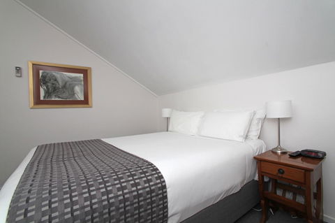 Quality Inn & Suites The Menzies - Schoolies Week Accommodation 25