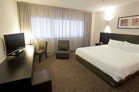 Causeway 353 Hotel - Schoolies Week Accommodation 23