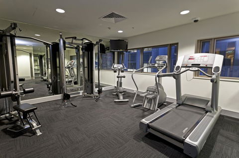 Causeway 353 Hotel - Schoolies Week Accommodation 11