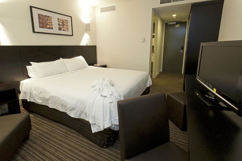 Causeway 353 Hotel - Schoolies Week Accommodation 30