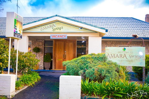 Amara Springs Guest House - Schoolies Week Accommodation 7