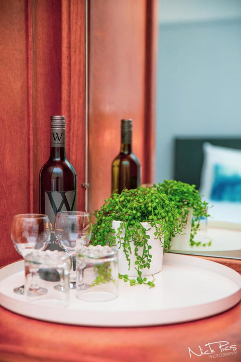 Amara Springs Guest House - Schoolies Week Accommodation 2