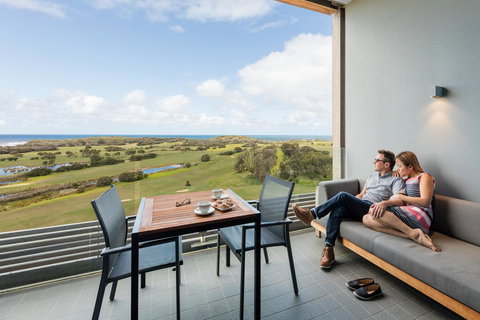 RACV Torquay Resort - Schoolies Week Accommodation 7