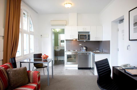 Alto Hotel On Bourke - Schoolies Week Accommodation 33