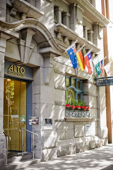 Alto Hotel On Bourke - Schoolies Week Accommodation 0