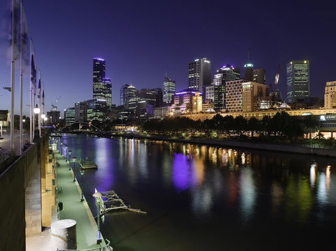 28 Nights Apartments - Schoolies Week Accommodation 26