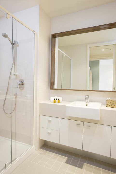 28 Nights Apartments - Schoolies Week Accommodation 17
