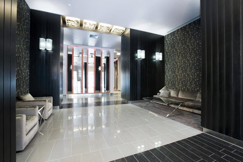 City Tempo - SouthbankOne - Schoolies Week Accommodation 12