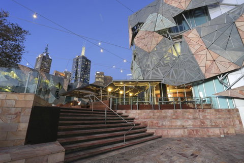 City Tempo - SouthbankOne - Schoolies Week Accommodation 17