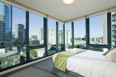 City Tempo - SouthbankOne - Schoolies Week Accommodation 0