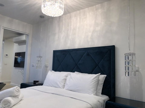 Crown Boutique S Collection - Schoolies Week Accommodation 10