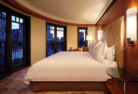 Park Hyatt Melbourne - Schoolies Week Accommodation 14