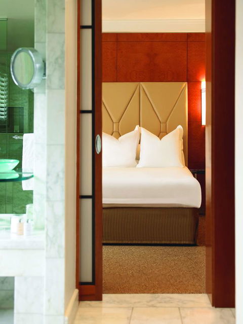 Park Hyatt Melbourne - Schoolies Week Accommodation 13