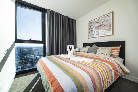 Ocean View/South-bank Premium Location 2 Bedroom Apartments - Schoolies Week Accommodation 7