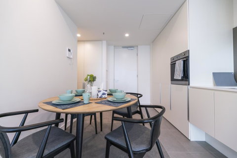Ocean View/South-bank Premium Location 2 Bedroom Apartments - Schoolies Week Accommodation 3