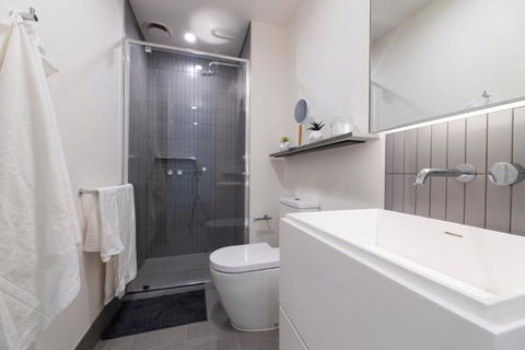 Ocean View/South-bank Premium Location 2 Bedroom Apartments - Schoolies Week Accommodation 17