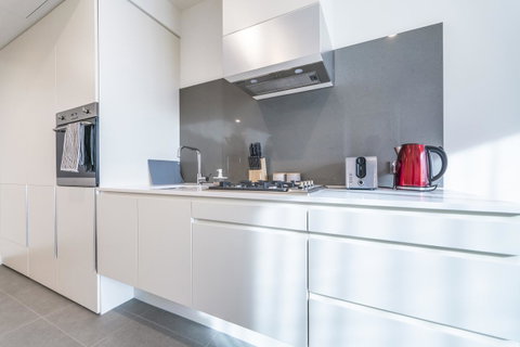 Ocean View/South-bank Premium Location 2 Bedroom Apartments - Schoolies Week Accommodation 41