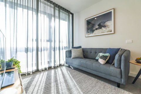 Ocean View/South-bank Premium Location 2 Bedroom Apartments - Schoolies Week Accommodation 4