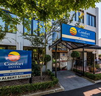 Comfort Hotel East Melbourne - Schoolies Week Accommodation