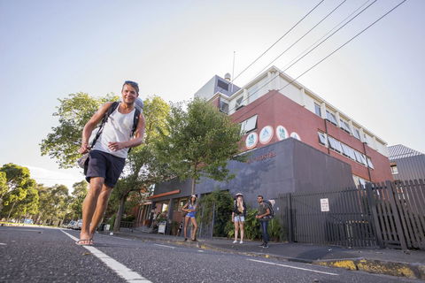 Melbourne Metro YHA - Schoolies Week Accommodation 1