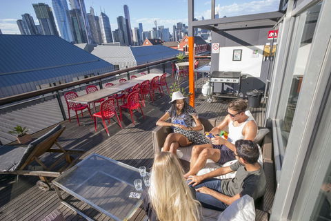 Melbourne Metro YHA - Schoolies Week Accommodation 10