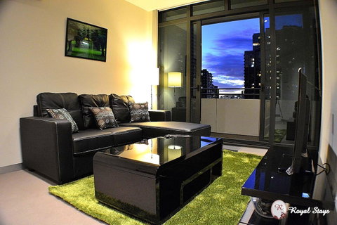 Royal Stays Apartments Melbourne- Southbank - Schoolies Week Accommodation 17