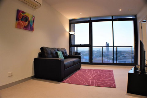 Royal Stays Apartments Melbourne- Southbank - Schoolies Week Accommodation 13
