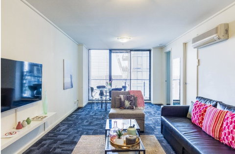 225 Melbourne Tower - Schoolies Week Accommodation 6