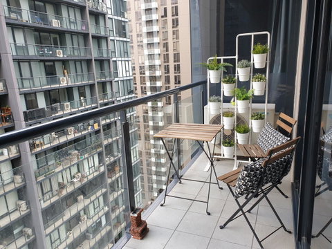 225 Melbourne Tower - Schoolies Week Accommodation 1