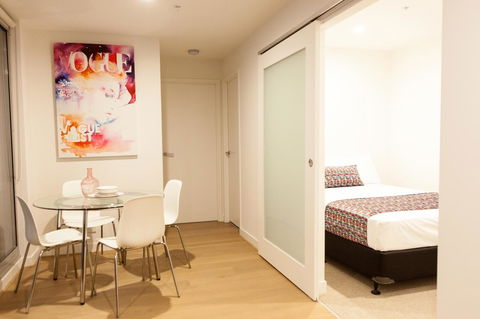 Apartment 101 - Schoolies Week Accommodation 12