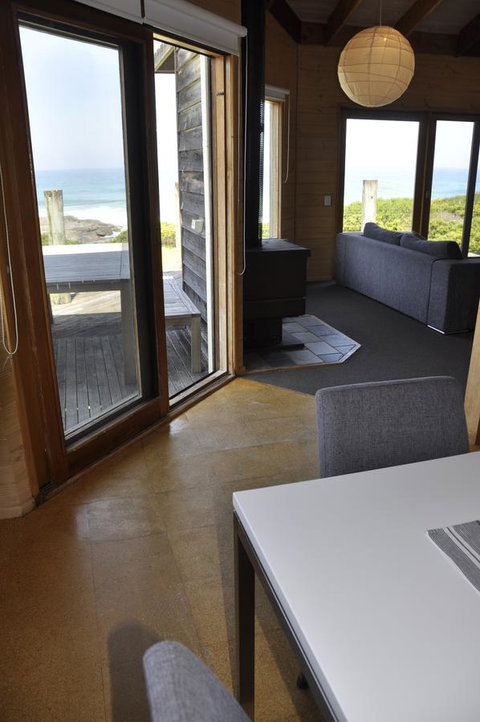 14 Steps - Schoolies Week Accommodation 13