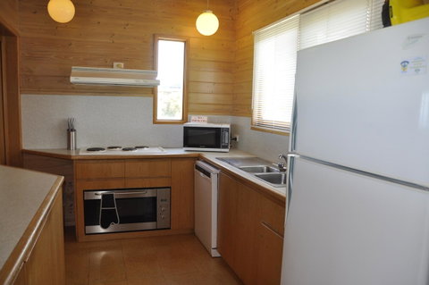14 Steps - Schoolies Week Accommodation 12